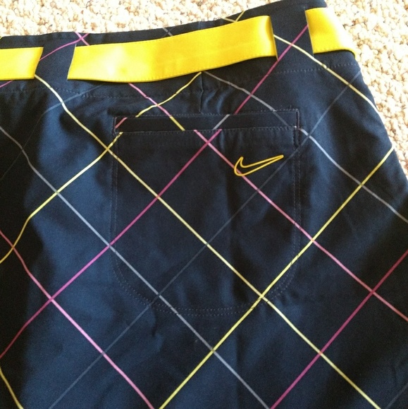 EUC NIKE GOLF Navy Plaid Skort Convert/Reverse - Picture 7 of 7